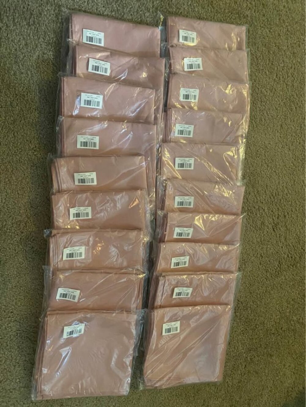 95, 17x17 dusty pink napkins, NWT, Tablecloths Factory brand